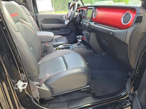 Used 2022 Jeep Wrangler Unlimited Rubicon w/ Steel Bumper Group AWD/4WD image 8
