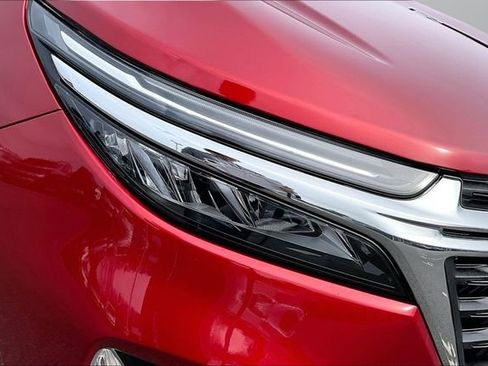 Used 2023 Chevrolet Equinox LT image 29