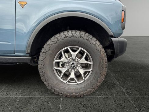 Used 2025 Ford Bronco Badlands AWD/4WD image 10
