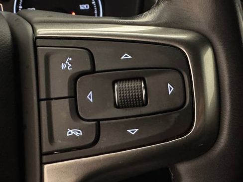 Used 2021 Chevrolet Tahoe Z71 w/ Rear Media and Nav Package image 8