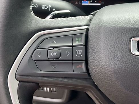 New 2025 Jeep Grand Cherokee L Altitude AWD/4WD image 25