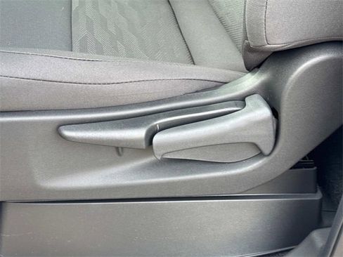 New 2026 Nissan Frontier S image 22