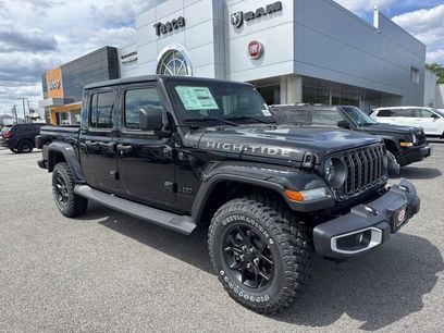 New 2025 Jeep Gladiator Sport