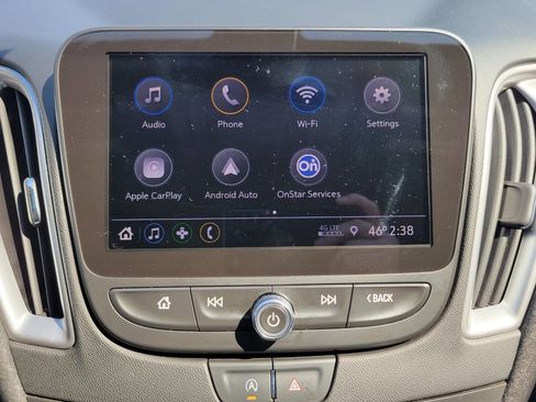 Used 2020 Chevrolet Malibu LS image 16