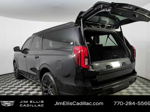 Used 2025 Ford Expedition Max Platinum w/ Stealth Appearance Package AWD/4WD image 36