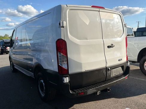 Used 2021 Ford Transit 250 Low Roof RWD image 3