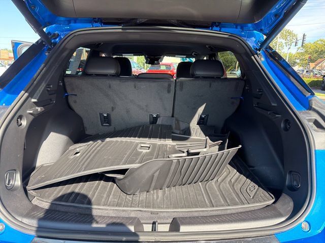 Certified 2024 Chevrolet Equinox EV LT FWD image 25