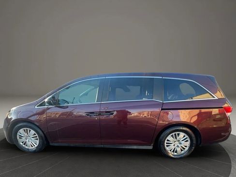 Used 2014 Honda Odyssey LX image 9