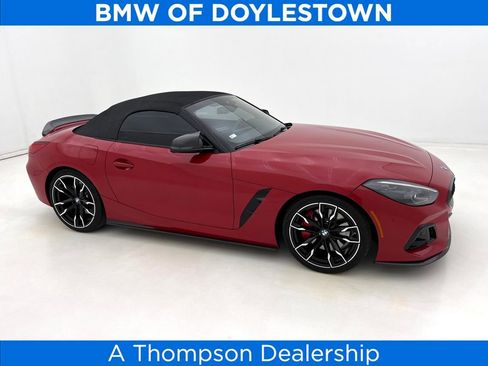 Certified 2025 BMW Z4 M40i w/ Edition image 1
