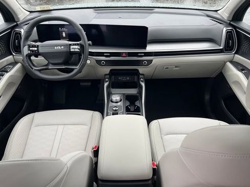 New 2026 Kia Sorento EX w/ EX Premium Package AWD/4WD image 10