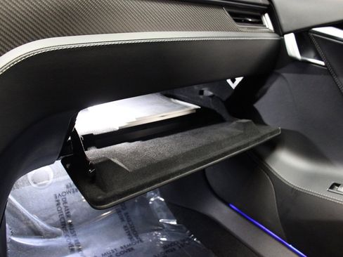 Used 2020 Tesla Model S Performance image 31