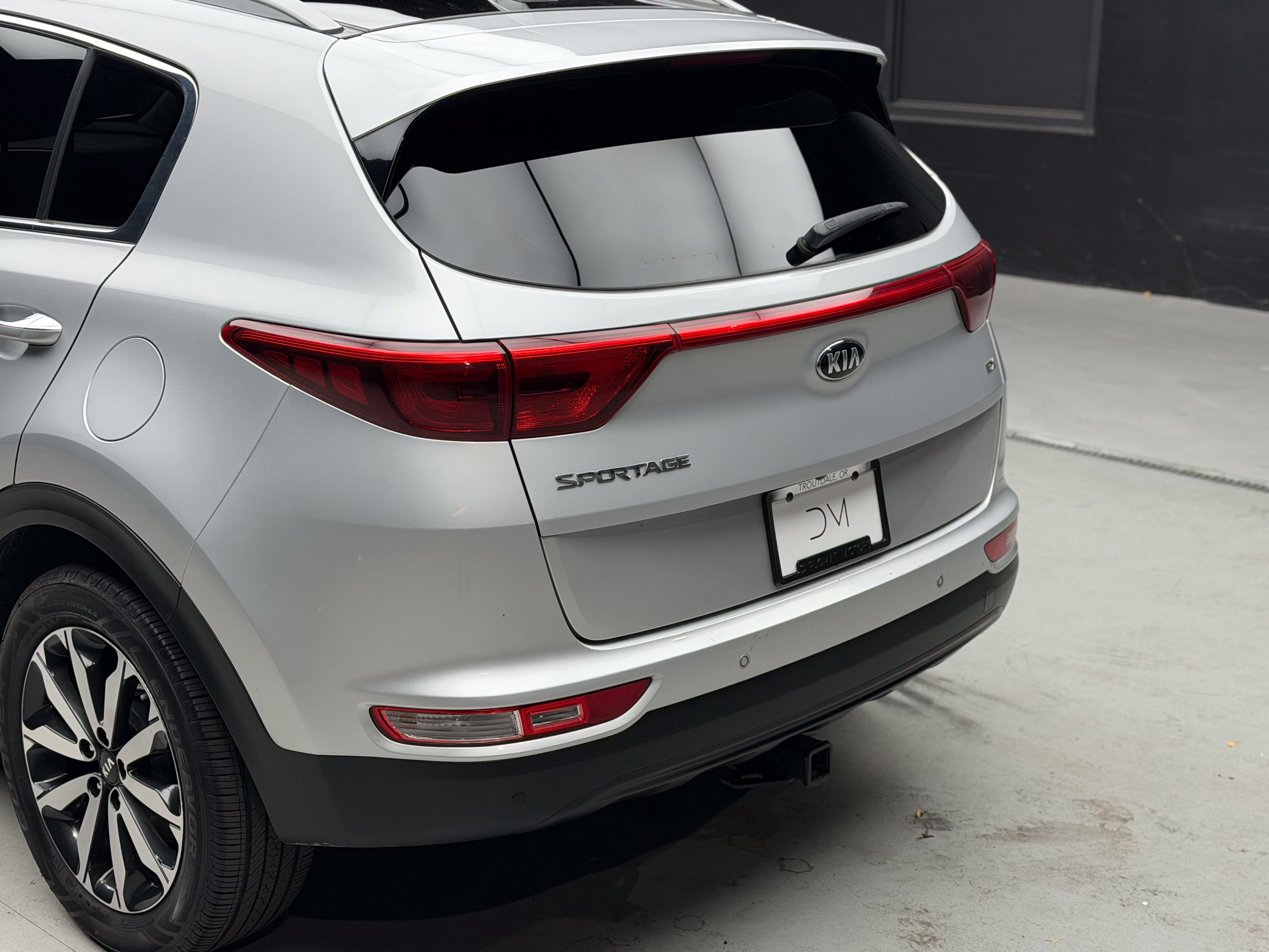 Used 2017 Kia Sportage EX w/ EX Technology Package AWD/4WD image 16