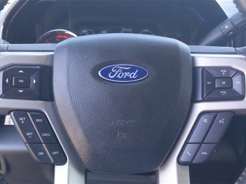 Used 2018 Ford F250 Lariat w/ Lariat Ultimate Package image 16