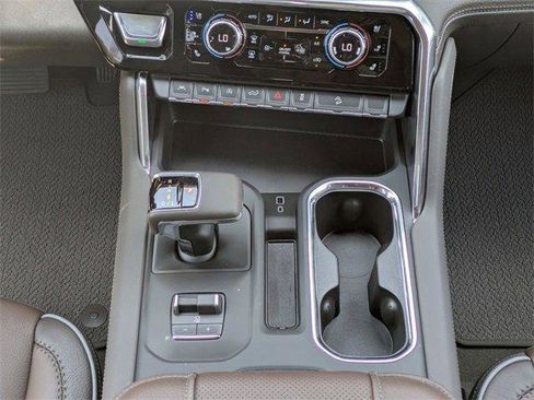 New 2026 GMC Sierra 1500 Denali w/ Denali Reserve Package image 23