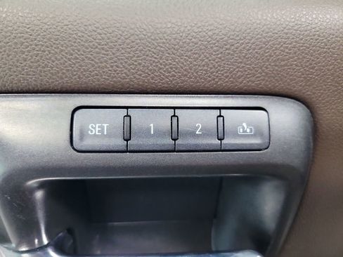 Used 2016 GMC Sierra 1500 SLT w/ SLT Premium Package AWD/4WD image 40