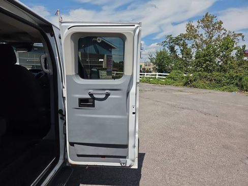Used 2016 Ford Transit 350 XLT RWD image 20