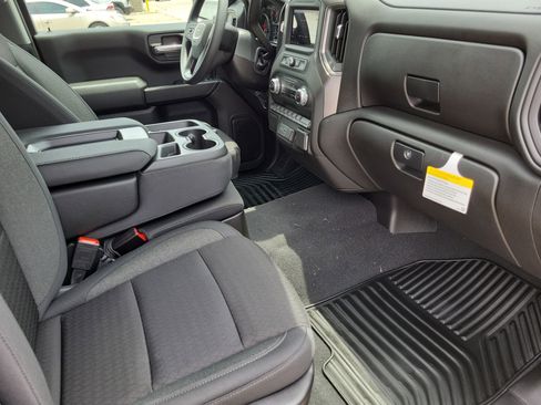 New 2025 GMC Sierra 1500 Pro w/ Graphite Edition image 9