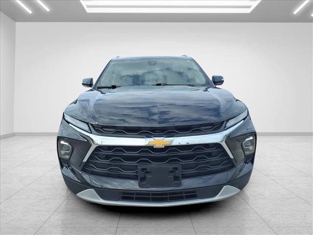 Used 2024 Chevrolet Blazer LT AWD/4WD image 3
