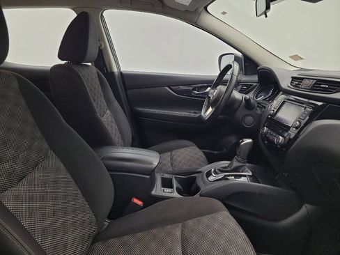 Used 2019 Nissan Rogue Sport SV w/ All-Weather Package image 21