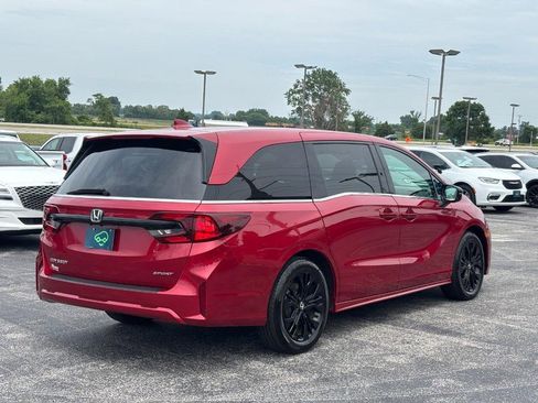 Used 2025 Honda Odyssey Sport-L image 5