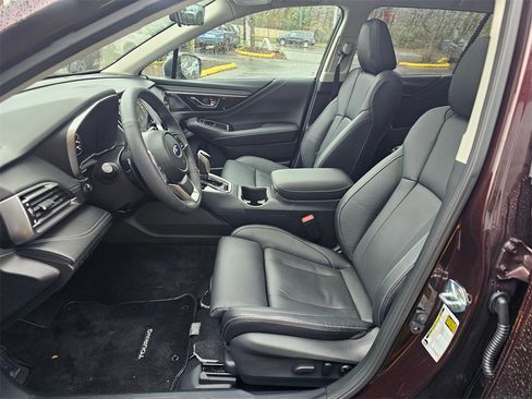 Used 2025 Subaru Outback Touring image 21