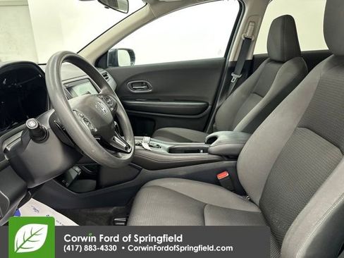 Used 2022 Honda HR-V EX image 20