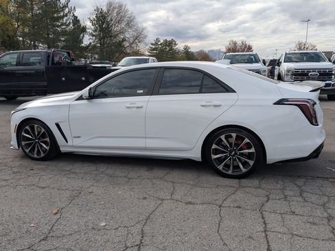 Used 2023 Cadillac CT4 V Blackwing w/ Climate Package image 9