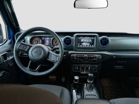 Used 2023 Jeep Wrangler Sport AWD/4WD image 17