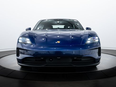 New 2025 Porsche Taycan 4S image 10