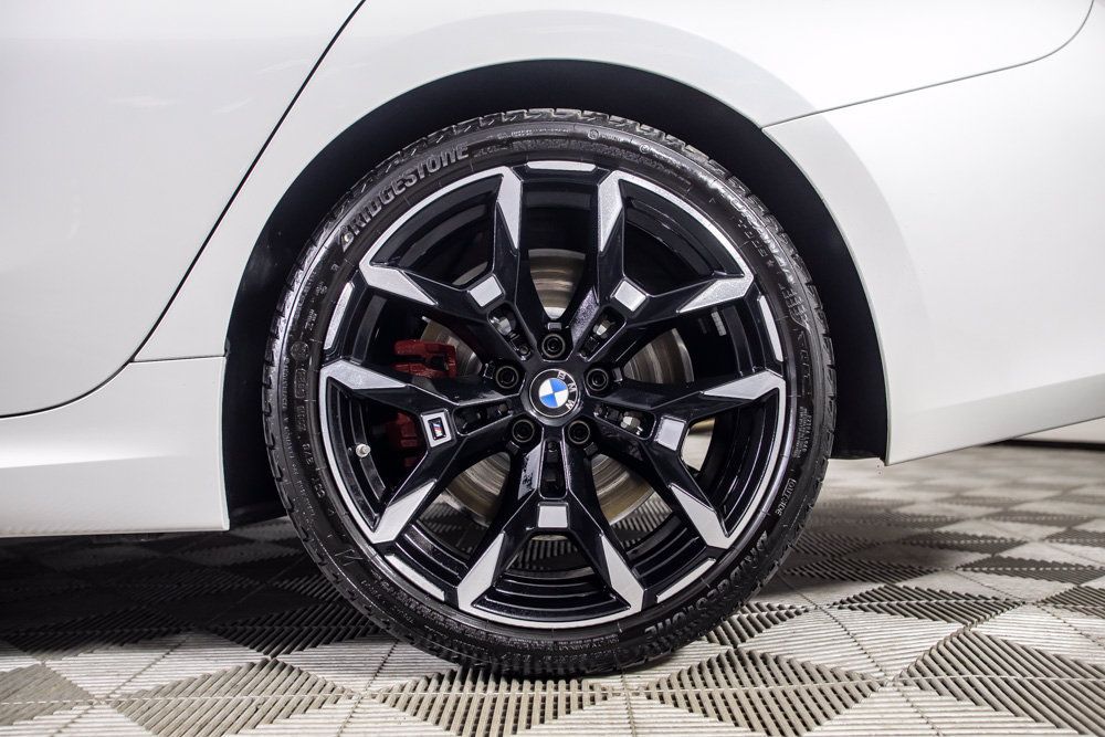 Used 2026 BMW 330i Sedan w/ M Sport Package RWD image 44