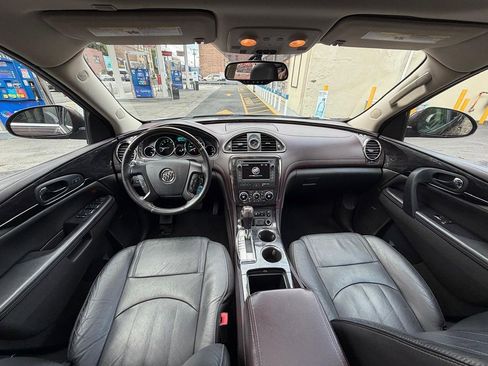 Used 2017 Buick Enclave Leather image 23