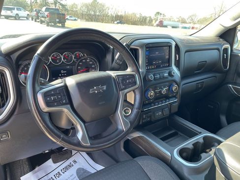 Used 2019 Chevrolet Silverado 1500 RST w/ All-Star Edition image 23