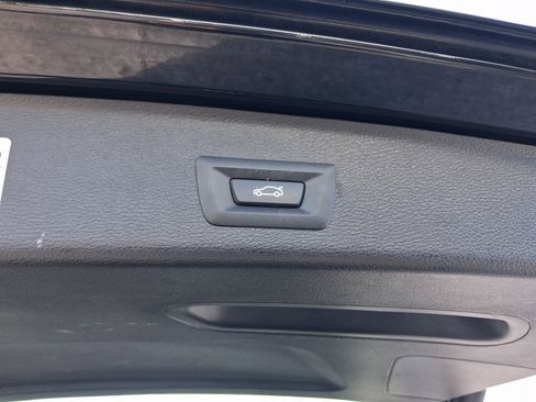 Used 2016 BMW X3 xDrive28i w/ XLine AWD/4WD image 31