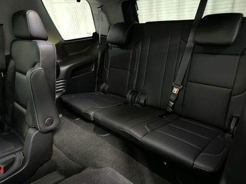 Used 2018 Chevrolet Tahoe Premier image 16