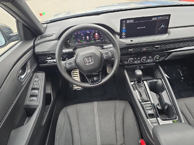 Used 2024 Honda Accord Sport image 16