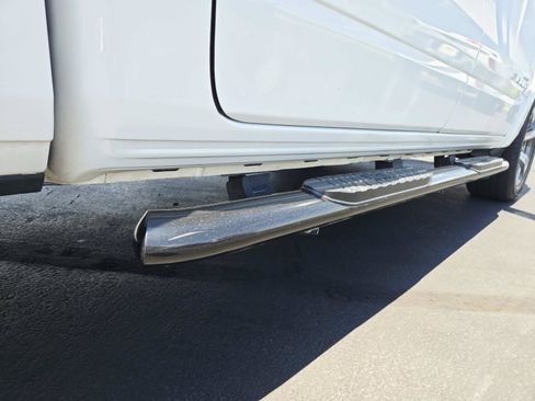 Used 2022 RAM 1500 Laramie w/ Sport Appearance Package AWD/4WD image 19