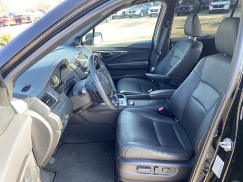 Used 2023 Honda Passport EX-L image 33