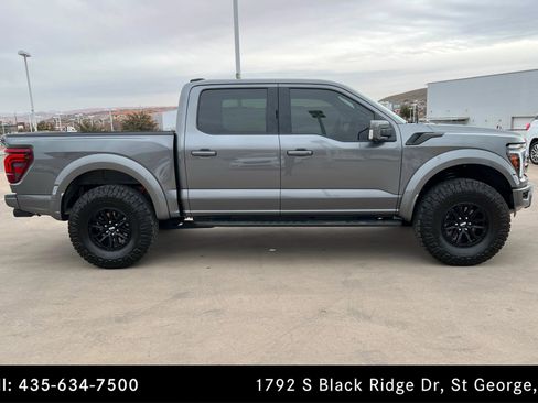 Used 2025 Ford F150 Raptor image 6