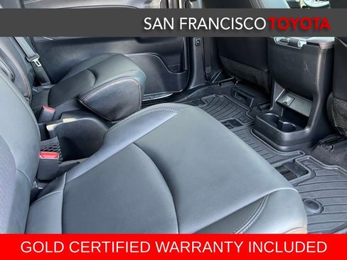 Certified 2022 Toyota Sienna XSE image 21