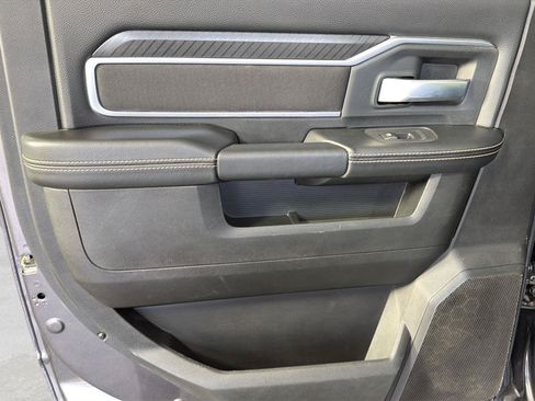 Used 2025 RAM 2500 Big Horn AWD/4WD image 25