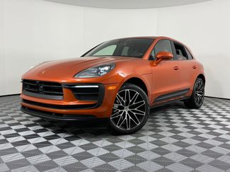 Certified 2024 Porsche Macan video 1