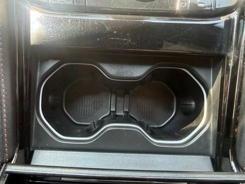 Used 2023 Jeep Grand Cherokee Summit AWD/4WD image 30