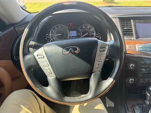 Used 2017 INFINITI QX80 Signature Edition RWD image 23