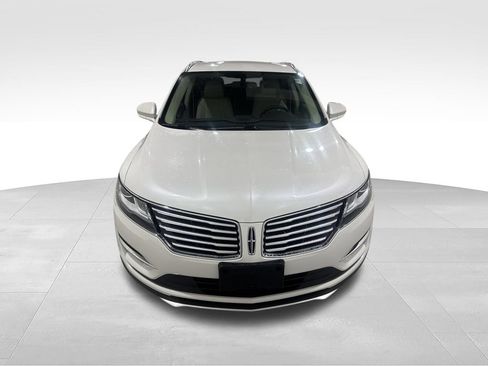 Used 2017 Lincoln MKC Premiere AWD/4WD image 2