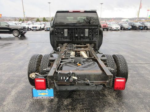 Used 2024 Chevrolet Silverado 3500 W/T w/ WT Convenience Package image 4