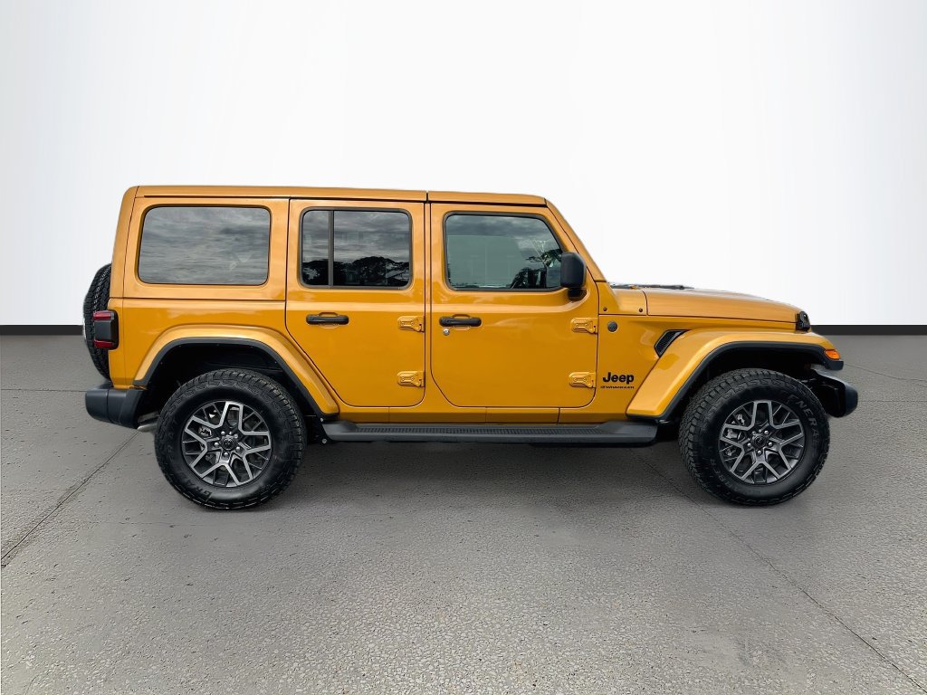 New 2026 Jeep Wrangler Unlimited Sahara AWD/4WD image 8