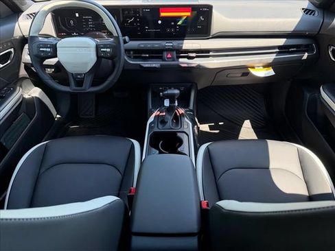 New 2026 Kia K4 GT-Line FWD image 17