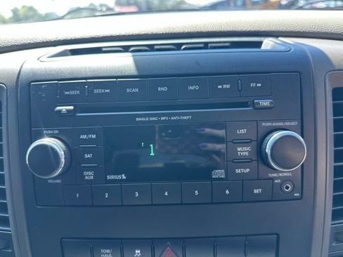 Used 2012 RAM 1500 Express w/ ST Popular Equipment Group AWD/4WD image 29