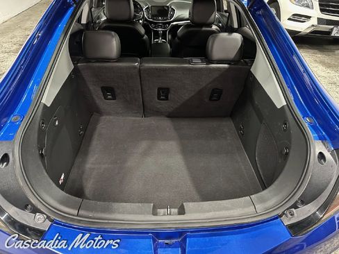 Used 2017 Chevrolet Volt Premier image 10