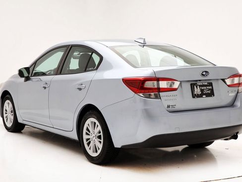 Used 2017 Subaru Impreza 2.0i Premium image 7